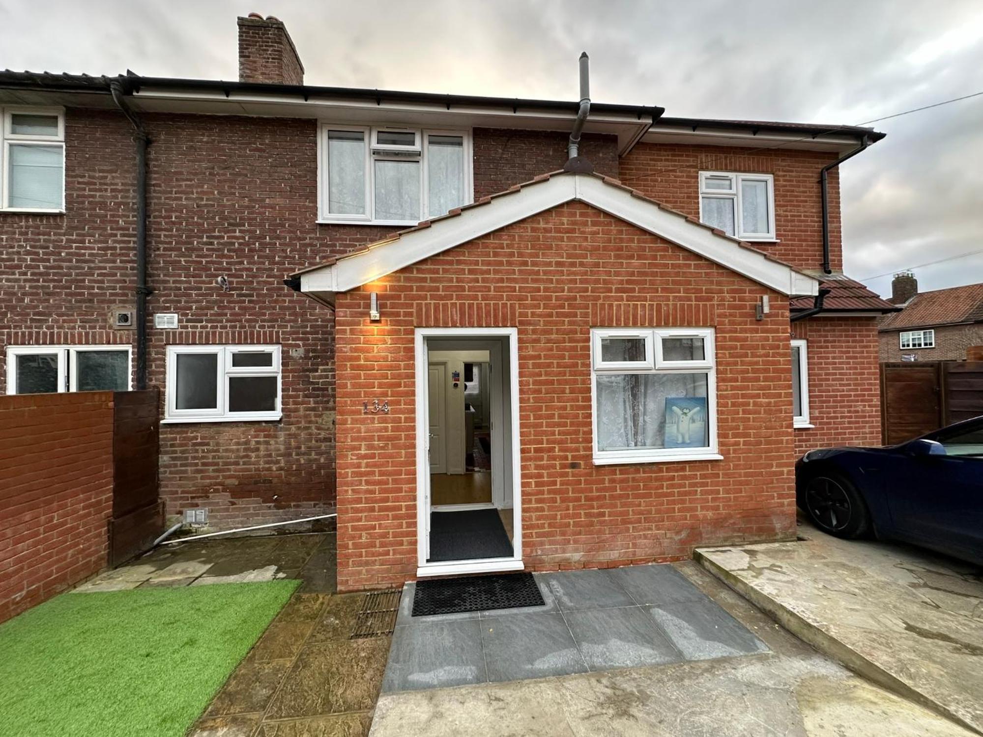 Luxury Ensuite 2Nd Studio Flat With Great Views In Keedonwood Road With Fully Own Bathroom Newly Added And Private Kitchenette Bromley Eksteriør bilde