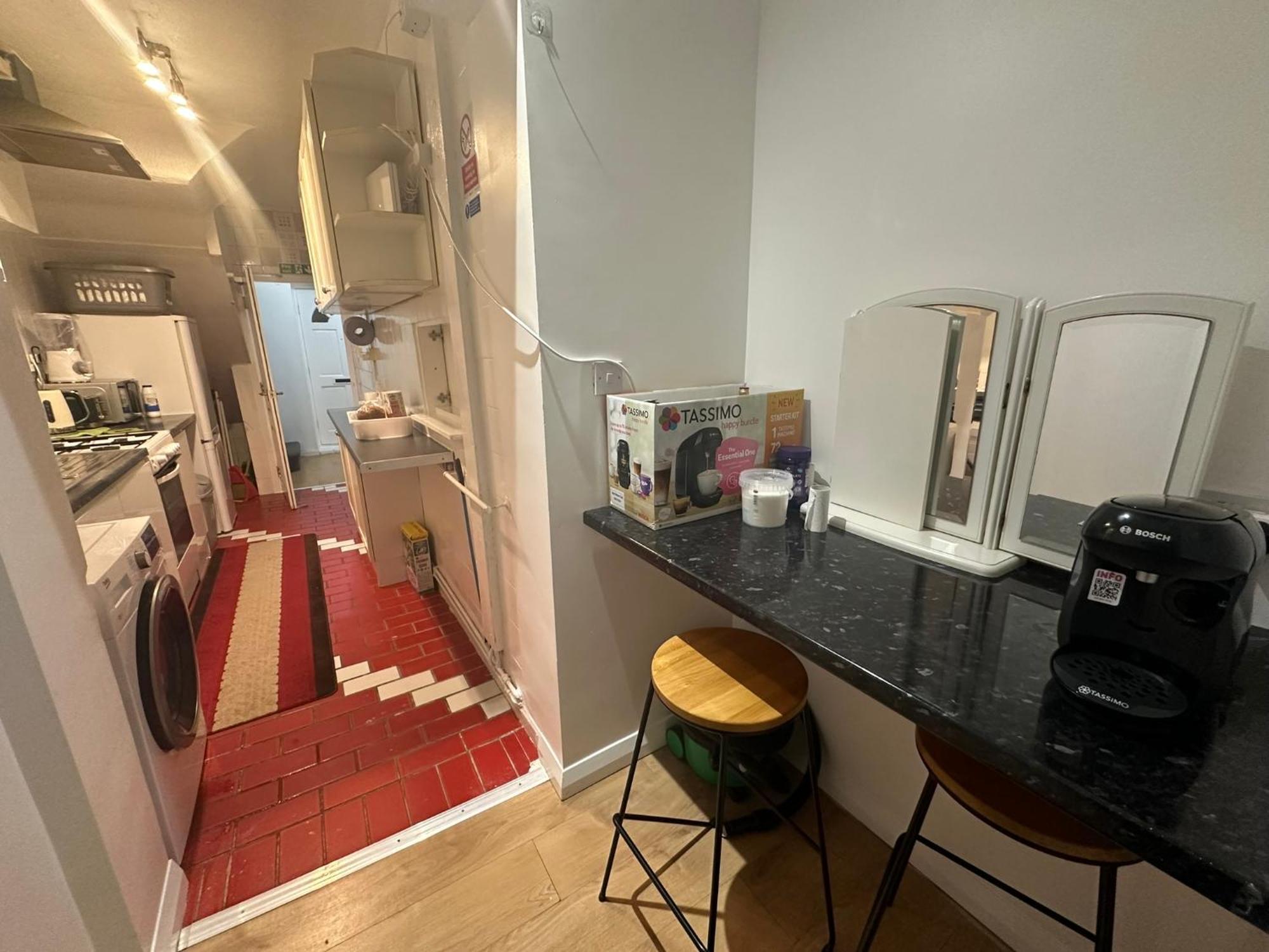 Luxury Ensuite 2Nd Studio Flat With Great Views In Keedonwood Road With Fully Own Bathroom Newly Added And Private Kitchenette Bromley Eksteriør bilde